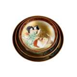 Three Japanese plates with erotic themes. Porcelain Oriental Art 20th century - photo 4
