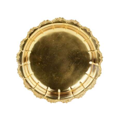 Silver and gilded dish on three legs in the style of historicism. Latvia 1930s. Gilding Eclecticism 20th century - photo 4