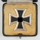 Eisernes Kreuz, 1939, 1. Klasse, im Etui - L/11. - photo 2