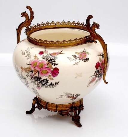 Vase en porcelaine Porcelaine At the turn of 19th -20th century - photo 2