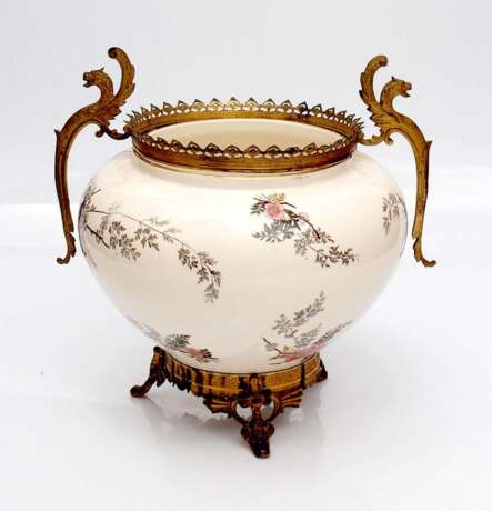 Vase en porcelaine Porcelaine At the turn of 19th -20th century - photo 3