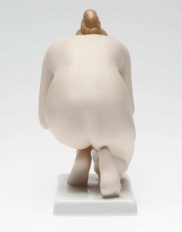 Girl drinking water. Rosenthal Porcelain Mid-20th century - photo 4