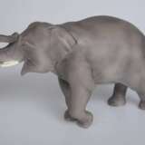 Porcelain figure Elephant Porcelain Early 20th century - photo 2
