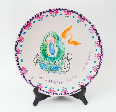 A collection of 13 painted plates by famous Russian painters Porcelain At the turn of 19th -20th century - photo 2