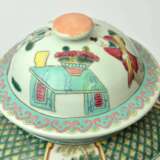 Chinese porcelain vases urns (2 pcs) Porcelain 19th century - photo 3