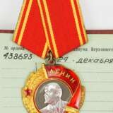 Sowjetunion: Lenin Orden, 6. Modell, 1. Typ, mit Verleihungsbuch. - Foto 1