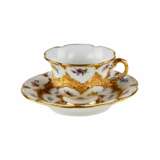 Чашечка с блюдцем Meissen. Hand Painted Neo-baroque 20th century г. - фото 1