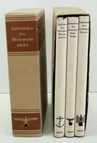 Jahrbücher der Wehrmacht 1937 und 1938. - фото 3