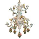Delightful porcelain chandelier Meissen 1790 from the residence of King Alfonso XIII in Biarritz. Porcelain Hand Painted Rococo 18th century - photo 1