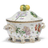 A COMPOSITE COZZI PORCELAIN PART DINNER-SERVICE - photo 3