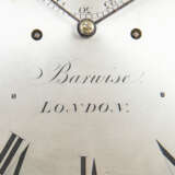 A REGENCY MAHOGANY AND EBONY DOMESTIC LONGCASE REGULATOR - Foto 3