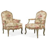 A SUITE OF LOUIS XV PALE-BLUE AND GREY-PAINTED SEAT FURNITURE - photo 4