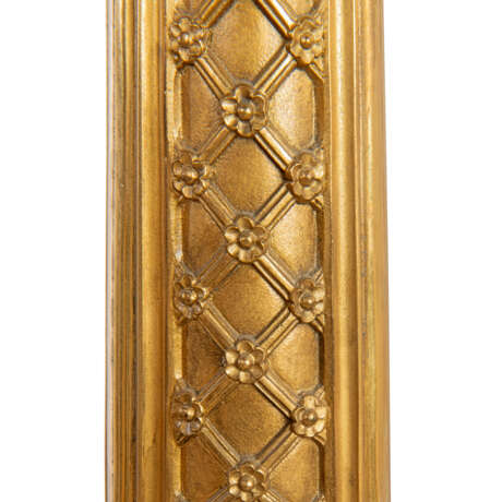 AN ENGLISH ORMOLU EIGHTEEN-LIGHT CHANDELIER - Foto 6