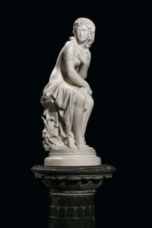 WHITE MARBLE FIGURE OF SUSANNAH - Foto 1