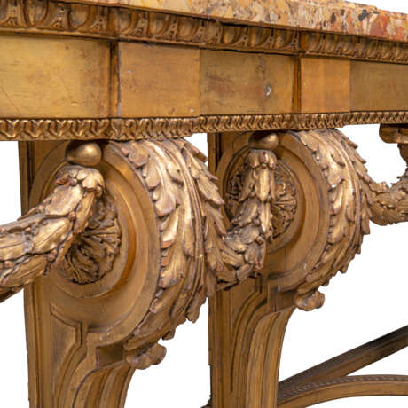 A FRENCH GILTWOOD CONSOLE TABLE - photo 5