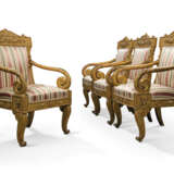 A SET OF FOUR ITALIAN GILTWOOD FAUTEUILS - photo 1
