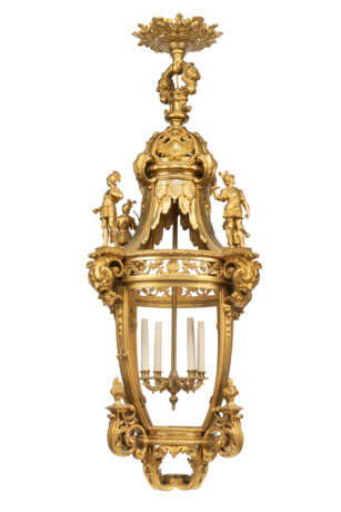 A PAIR OF LARGE FRENCH ORMOLU FOUR-LIGHT LANTERNS - photo 2