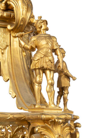 A PAIR OF LARGE FRENCH ORMOLU FOUR-LIGHT LANTERNS - photo 4
