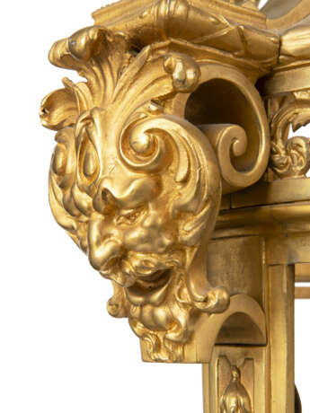 A PAIR OF LARGE FRENCH ORMOLU FOUR-LIGHT LANTERNS - photo 5