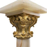 A PAIR OF FRENCH ORMOLU-MOUNTED ONYX PEDESTAL COLUMNS - photo 3