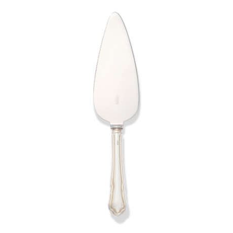 AN ELIZABETH II SILVER TABLE SERVICE - photo 3
