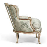 A PAIR OF LOUIS XV GREY AND RED-PAINTED MARQUISES - photo 7