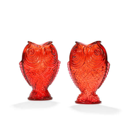 A PAIR OF BACCARAT RUBY RED GLASS DOUBLE CARP VASES - photo 4
