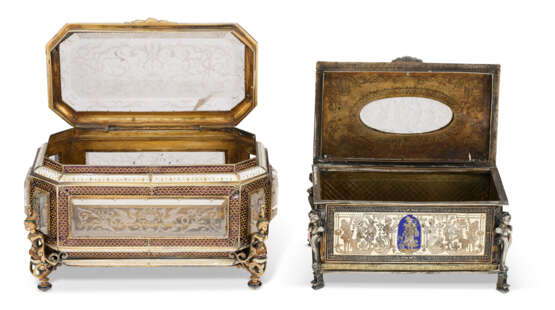 TWO AUSTRIAN SILVER AND ENAMEL-MOUNTED ROCK CRYSTAL TABLE CASKETS - Foto 4
