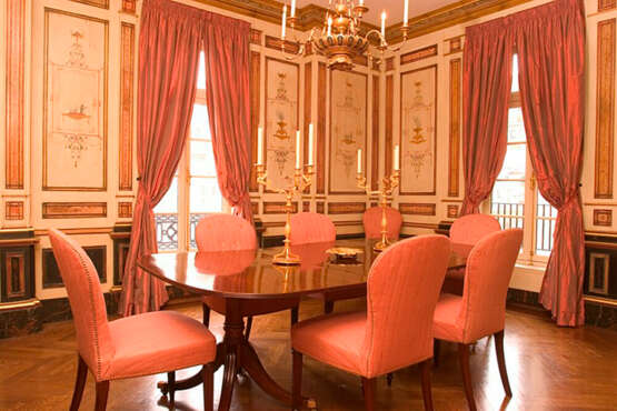 A SET OF LOUIS-PHILIPPE POLYCHROME-DECORATED BOISERIE PANELS - фото 2