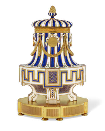 AN ORMOLU-MOUNTED SEVRES PORCELAIN 'BLEU NOUVEAU' VASE AND A COVER (VASE GREC 'A MEDAILLONS', 1ERE GRANDEUR) - photo 1