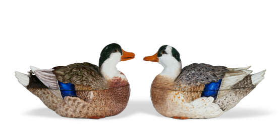 TWO MEISSEN PORCELAIN DUCK TUREENS AND COVERS - photo 2