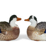 TWO MEISSEN PORCELAIN DUCK TUREENS AND COVERS - photo 2