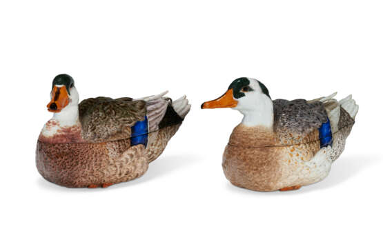TWO MEISSEN PORCELAIN DUCK TUREENS AND COVERS - photo 5