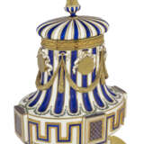 AN ORMOLU-MOUNTED SEVRES PORCELAIN 'BLEU NOUVEAU' VASE AND A COVER (VASE GREC 'A MEDAILLONS', 1ERE GRANDEUR) - photo 9