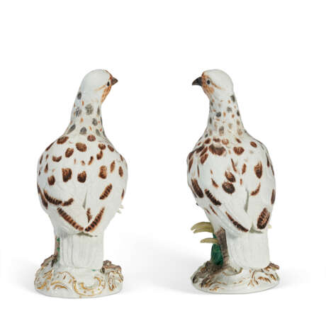 A PAIR OF MEISSEN PORCELAIN MODELS OF BIRDS - photo 4