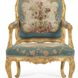 A FRENCH GILTWOOD AND AUBUSSON TAPESTERY FIVE-PIECE SALON SUITE - photo 6