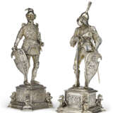 A PAIR OF GERMAN SILVER KNIGHTS - photo 1