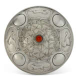 A GERMAN HARDSTONE-MOUNTED SILVER CUP AND COVER - photo 2