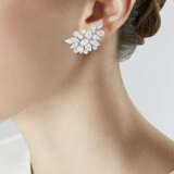 DIAMOND CLUSTER EARRINGS - photo 2