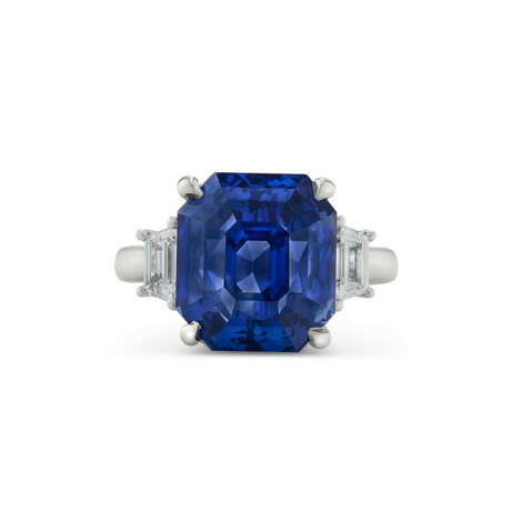 SAPPHIRE AND DIAMOND RING - photo 4