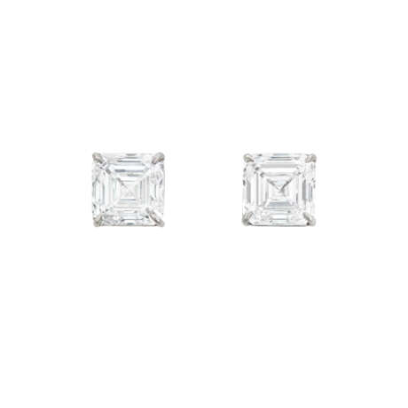 DIAMOND EARRINGS - photo 1