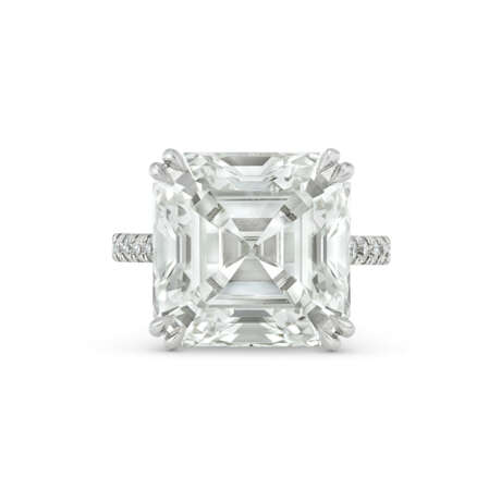 DIAMOND RING - photo 4