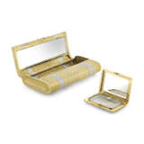 VAN CLEEF & ARPELS GOLD AND DIAMOND EVENING BAG AND COMPACT - Foto 1