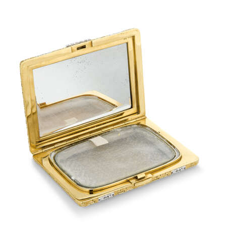 VAN CLEEF & ARPELS GOLD AND DIAMOND EVENING BAG AND COMPACT - Foto 8