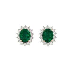 EMERALD AND DIAMOND EARRINGS