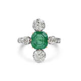 ANTIQUE EMERALD AND DIAMOND RING - Foto 4