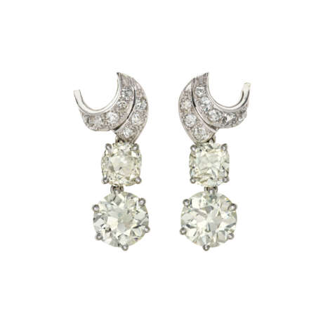 DIAMOND EARRINGS, MOUNTED BY VAN CLEEF & ARPELS - photo 1
