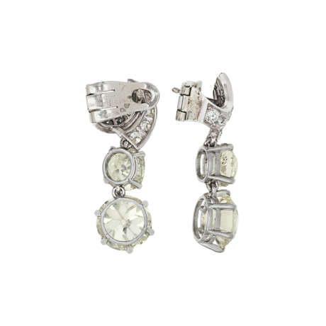 DIAMOND EARRINGS, MOUNTED BY VAN CLEEF & ARPELS - photo 7