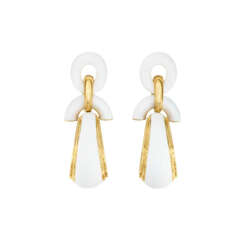 DAVID WEBB ENAMEL AND GOLD EARRINGS