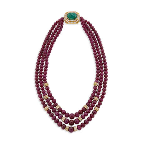 DAVID WEBB RUBY, EMERALD AND DIAMOND NECKLACE - фото 1